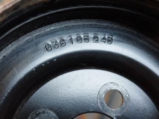 bontott AUDI A3 Főtengely Szíjtárcsa