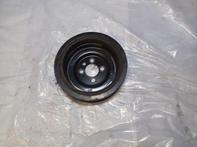 bontott AUDI A3 Főtengely Szíjtárcsa