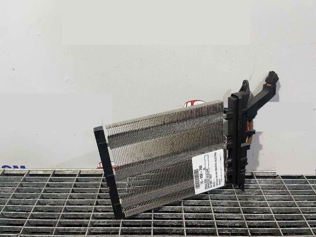 bontott AUDI A3 Fűtőradiátor