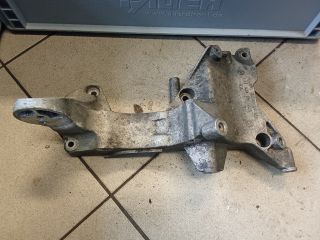 bontott AUDI A3 Generátor Tartó Bak