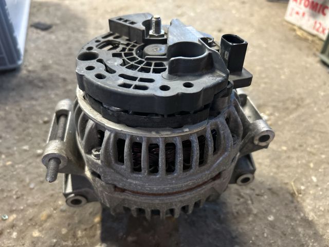 bontott AUDI A3 Generátor