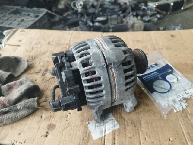 bontott AUDI A3 Generátor