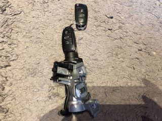 bontott AUDI A3 Gyújtáskapcsoló Házzal