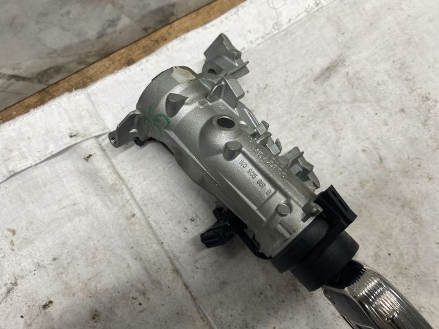 bontott AUDI A3 Gyújtáskapcsoló Házzal