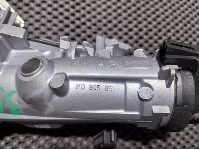 bontott AUDI A3 Gyújtáskapcsoló Házzal