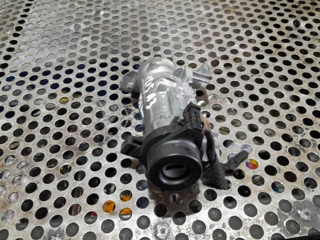 bontott AUDI A3 Gyújtáskapcsoló