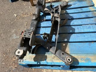 bontott AUDI A3 Hátsó Bölcső