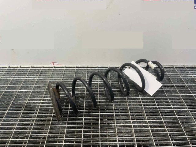 bontott AUDI A3 Hátsó Rugó