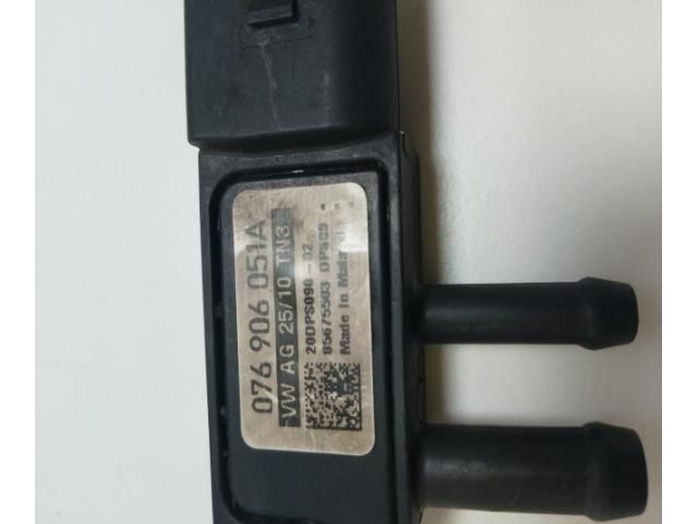 bontott AUDI A3 Jeladó (Magában)