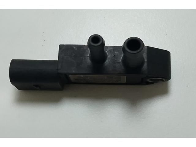 bontott AUDI A3 Jeladó (Magában)