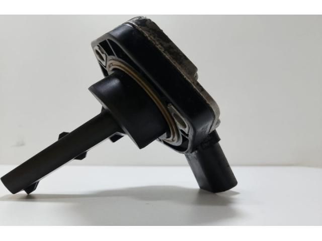 bontott AUDI A3 Jeladó (Magában)