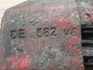 bontott AUDI A3 Jobb első Féknyereg Munkahengerrel