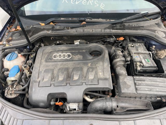 bontott AUDI A3 Jobb első Gólyaláb (Lengécsillapító, Rugó)