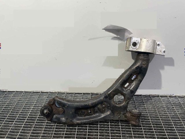 bontott AUDI A3 Jobb első Lengőkar