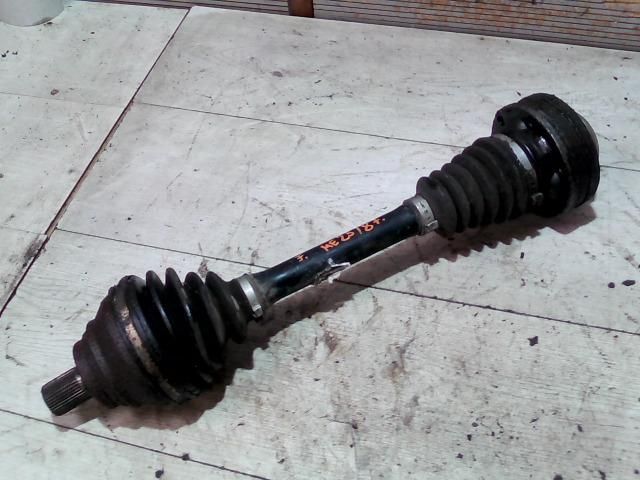 bontott AUDI A3 Jobb Féltengely