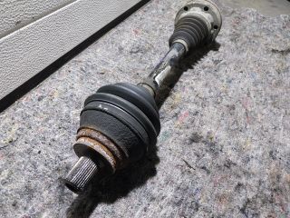 bontott AUDI A3 Jobb Féltengely