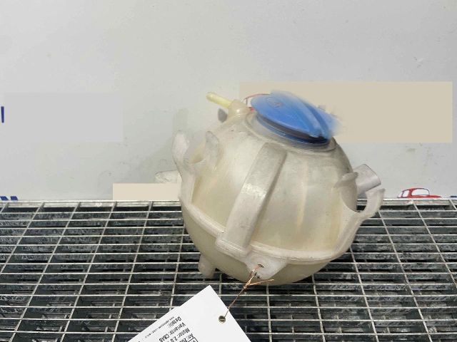 bontott AUDI A3 Kiegyenlítő Tartály