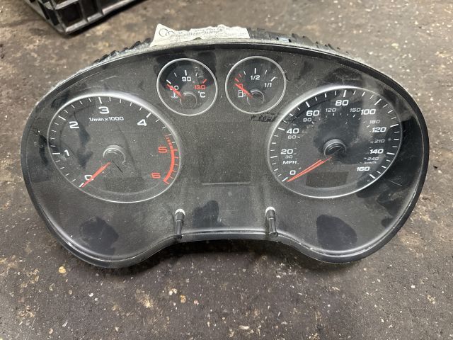 bontott AUDI A3 Kilométeróra