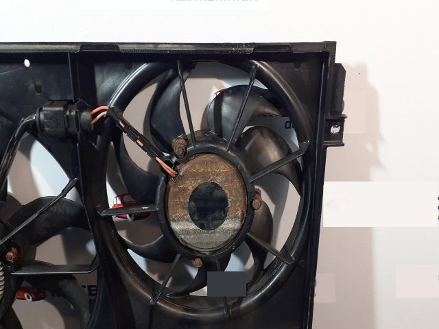 bontott AUDI A3 Klímahűtő Ventilátor