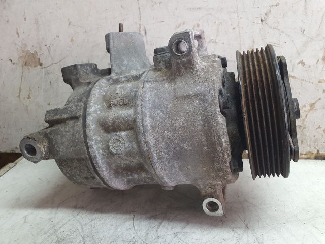 bontott AUDI A3 Klímakompresszor