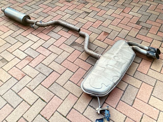 bontott AUDI A3 Komplett Kipufogó Rendszer