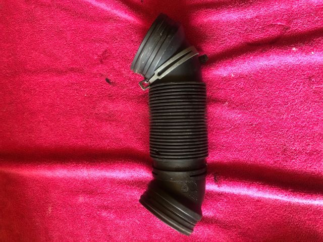 bontott AUDI A3 Légbeömlő Cső