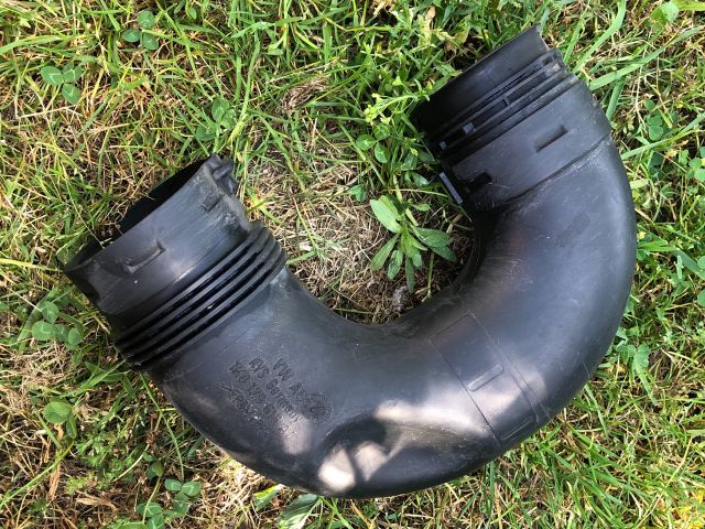 bontott AUDI A3 Légbeömlő Cső