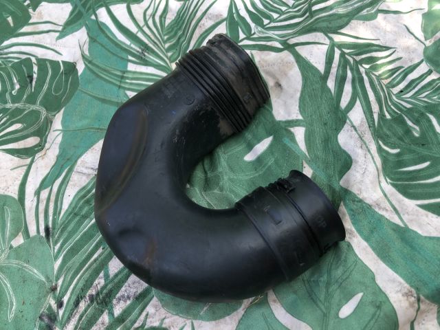 bontott AUDI A3 Légbeömlő Cső