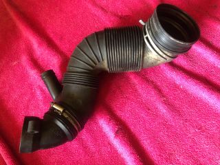 bontott AUDI A3 Légbeömlő Cső