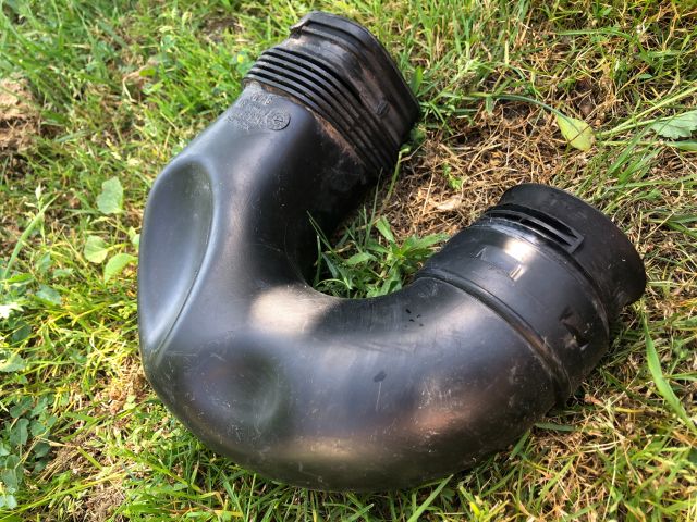 bontott AUDI A3 Légbeömlő Cső