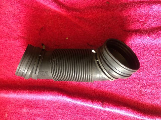 bontott AUDI A3 Légbeömlő Cső