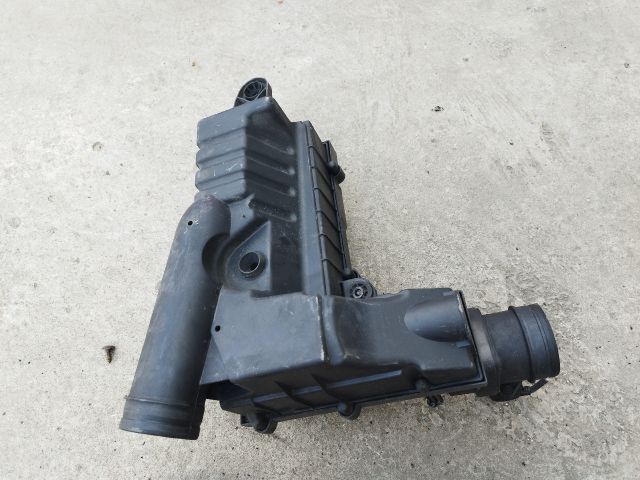 bontott AUDI A3 Légszűrő Ház