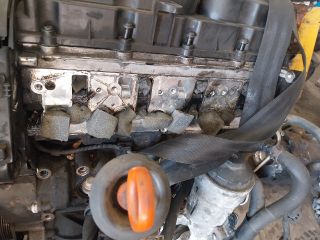 bontott AUDI A3 Motor (Fűzött blokk hengerfejjel)
