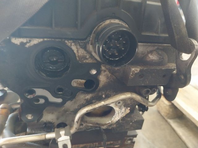 bontott AUDI A3 Motor (Fűzött blokk hengerfejjel)