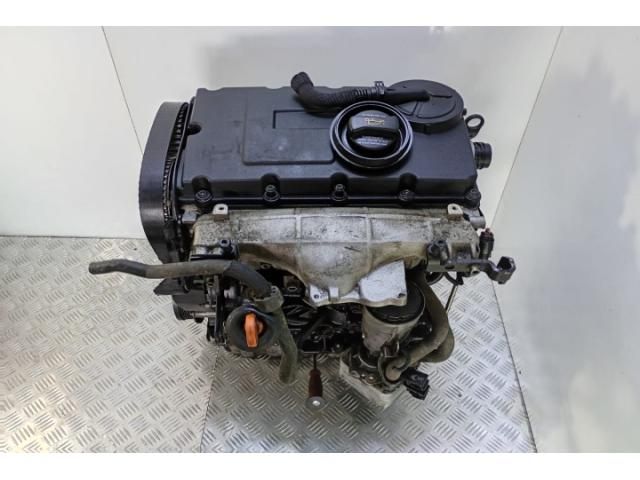 bontott AUDI A3 Motor (Fűzött blokk hengerfejjel)