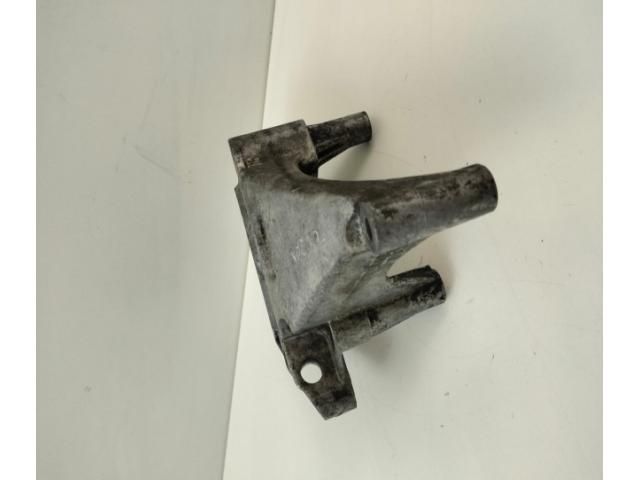 bontott AUDI A3 Motor Tartó Bak (Fém)