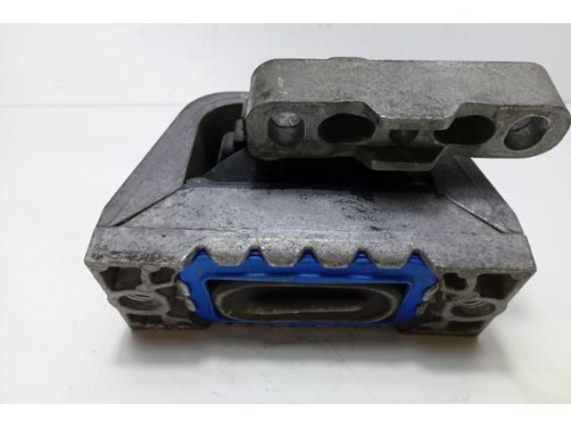 bontott AUDI A3 Motor Tartó Bak (Fém)