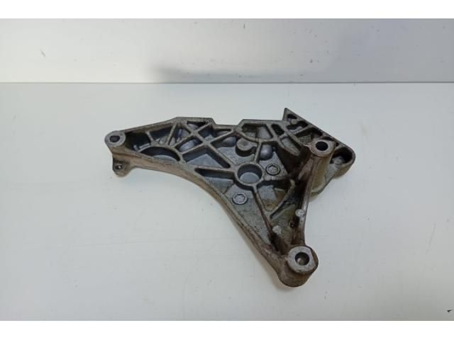 bontott AUDI A3 Motor Tartó Bak (Pozíciófüggetlen)
