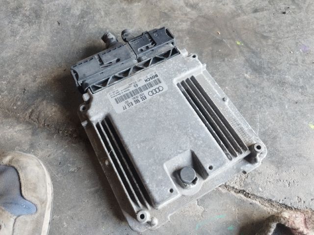 bontott AUDI A3 Motorvezérlő