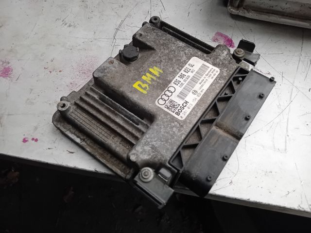 bontott AUDI A3 Motorvezérlő