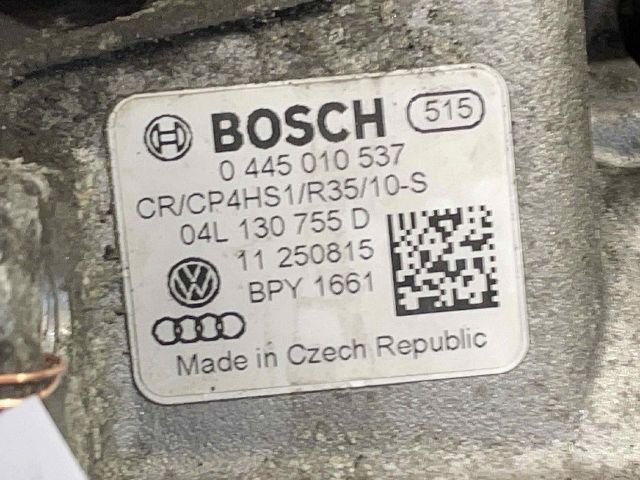 bontott AUDI A3 Nagynyomású Szivattyú