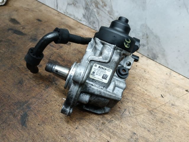 bontott AUDI A3 Nagynyomású Szivattyú