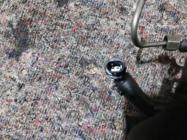 bontott AUDI A3 Nagynyomású Szivattyú