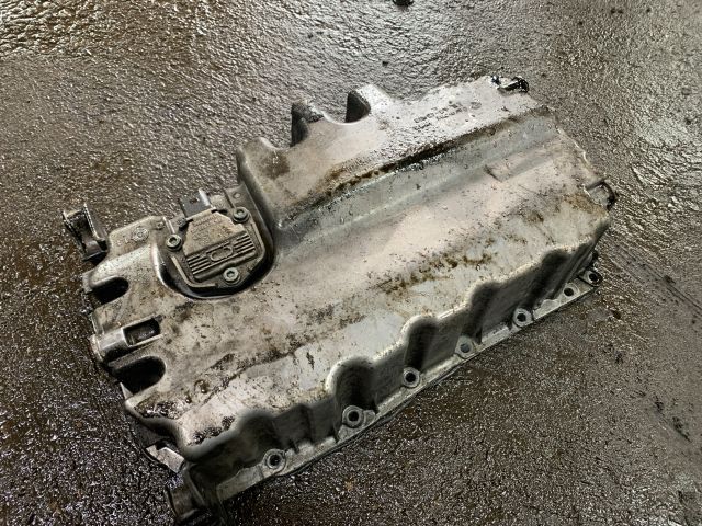 bontott AUDI A3 Olajteknő