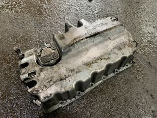 bontott AUDI A3 Olajteknő