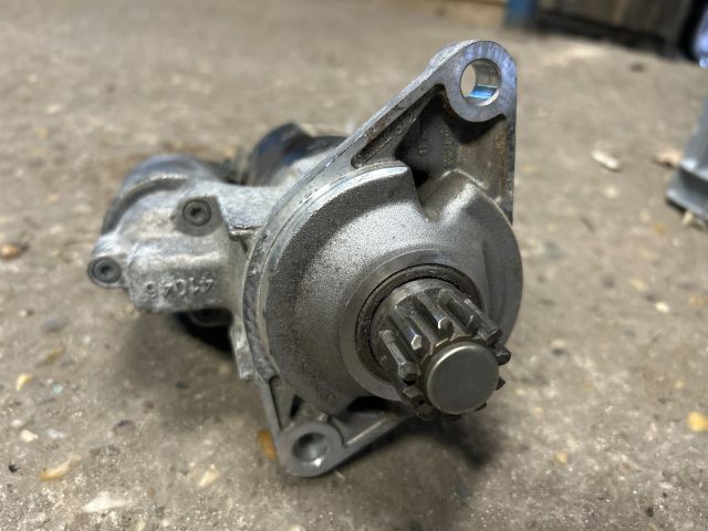 bontott AUDI A3 Önindító