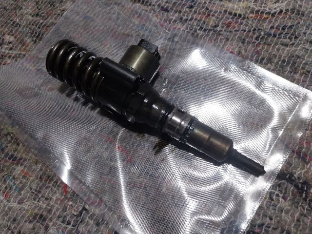 bontott AUDI A3 Porlasztó (1 db)