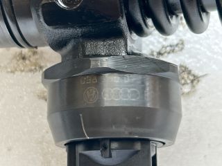 bontott AUDI A3 Porlasztó (1 db)