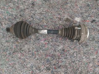 bontott AUDI A3 Bal Féltengely