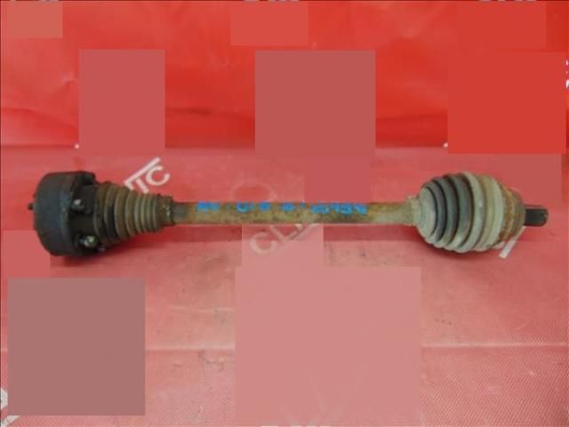 bontott AUDI A3 Bal hátsó Féltengely